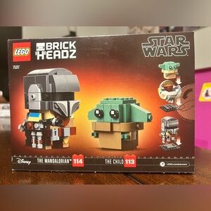 LEGO BrickHeadz Star Wars Mandalorian and Child Set
